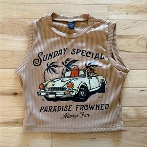 Romwe Junior Sleeveless Tan Top with Graphic Print Size Juniors XS